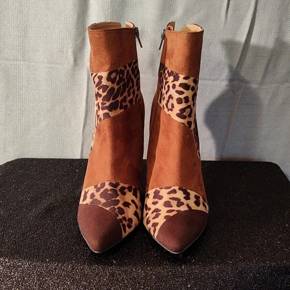 Y-Not Ankle Boots - Picture 1 of 6